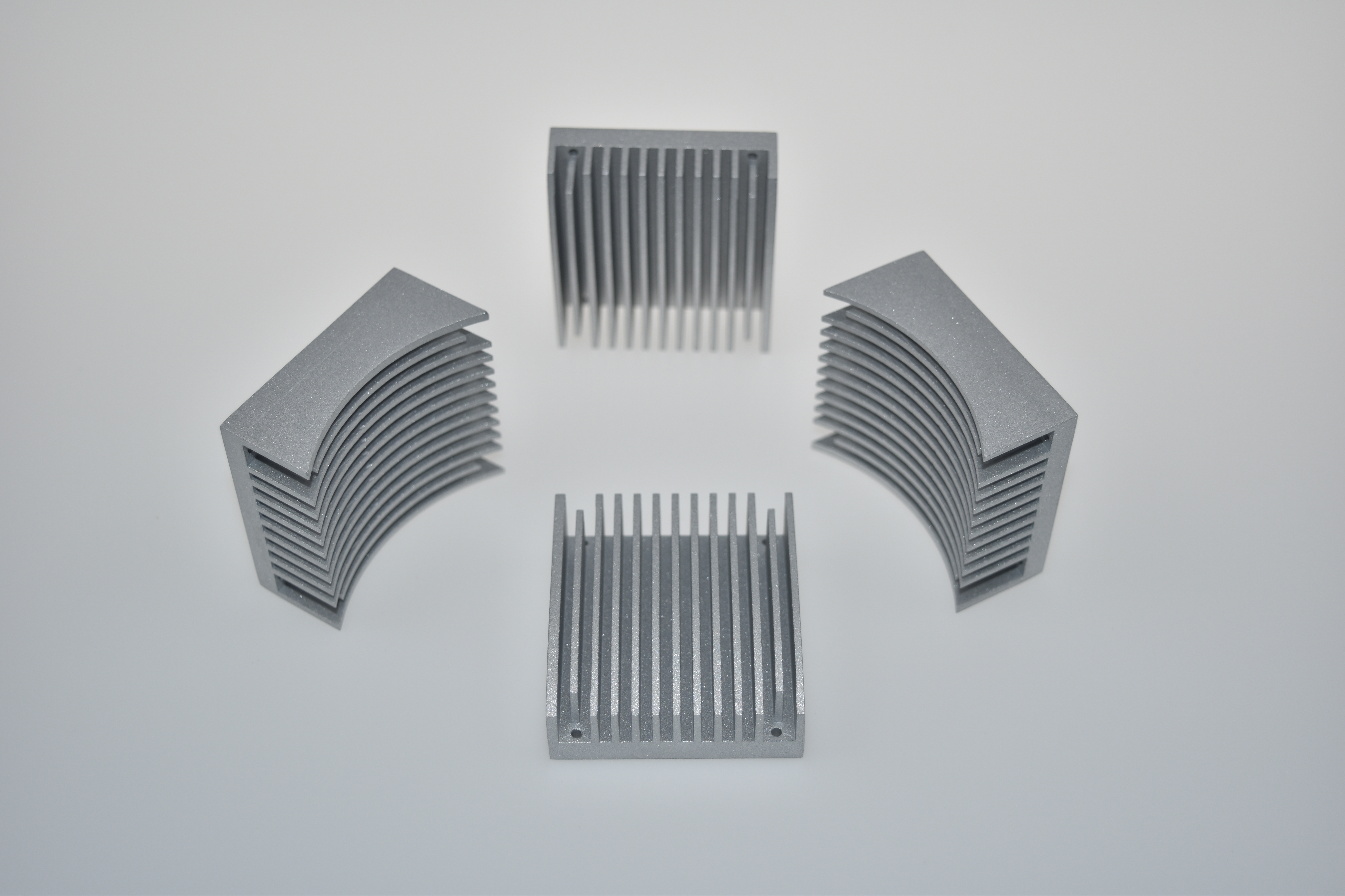 鈑金手板加工？五金？傻傻分不清之兩者的關(guān)系【炅科】