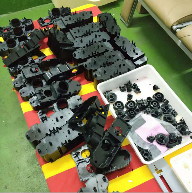 復模手板廠小批量加工怎么選擇?【炅科模型】