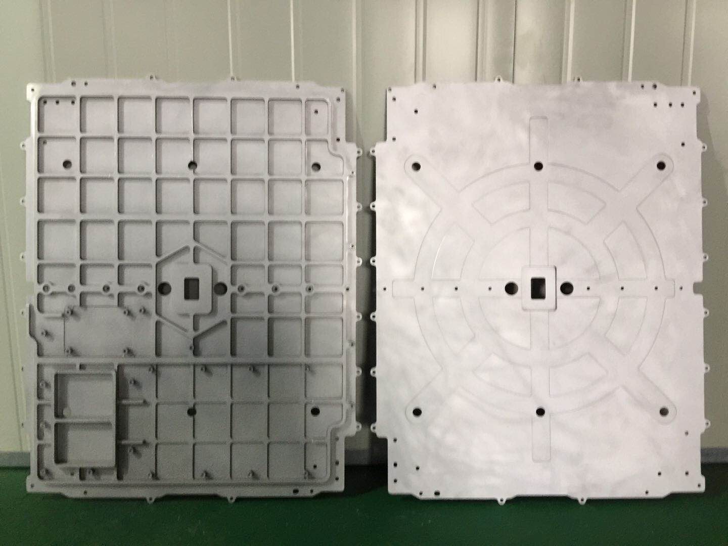 鋁合金手板在加工時有哪些優點-【炅科】